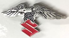 Winged Eagle Suzi Red Badge/Lapel-Pin