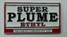 Plume Super Ethyl Badge